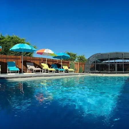 Gite, Piscine Chauffee Et Couverte Tatil Evi *
